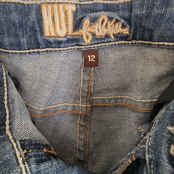 KUT from the Kloth Jean Shorts - Picture 5 of 8